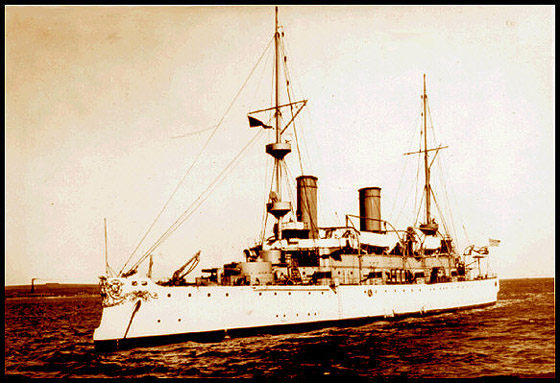 Cruiser Olympia at anchor