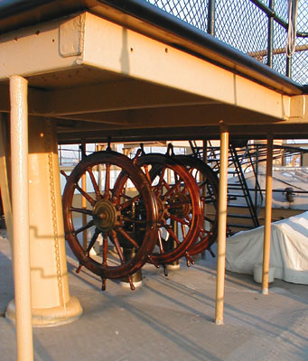 Auxiliary steeing station, Cruiser Olympia Auxiliary steeing station, Cruiser Olympia