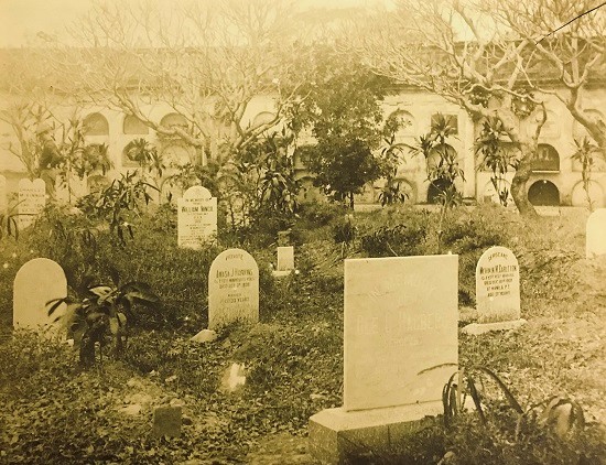 Spanish American War graves in the Paco Park Cemetery, Philippines