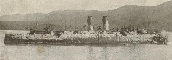 Wreck of the Spanish Cruiser Vizacaya showing bow damage