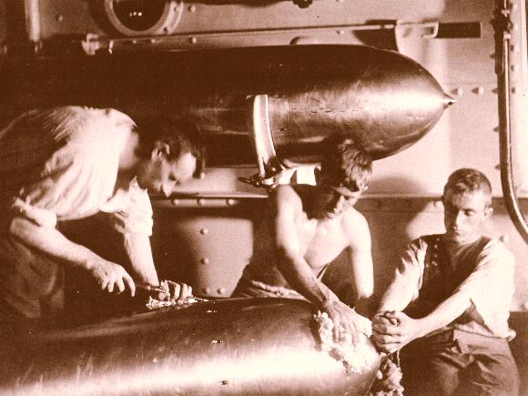 Olympia's Torpedomen at work